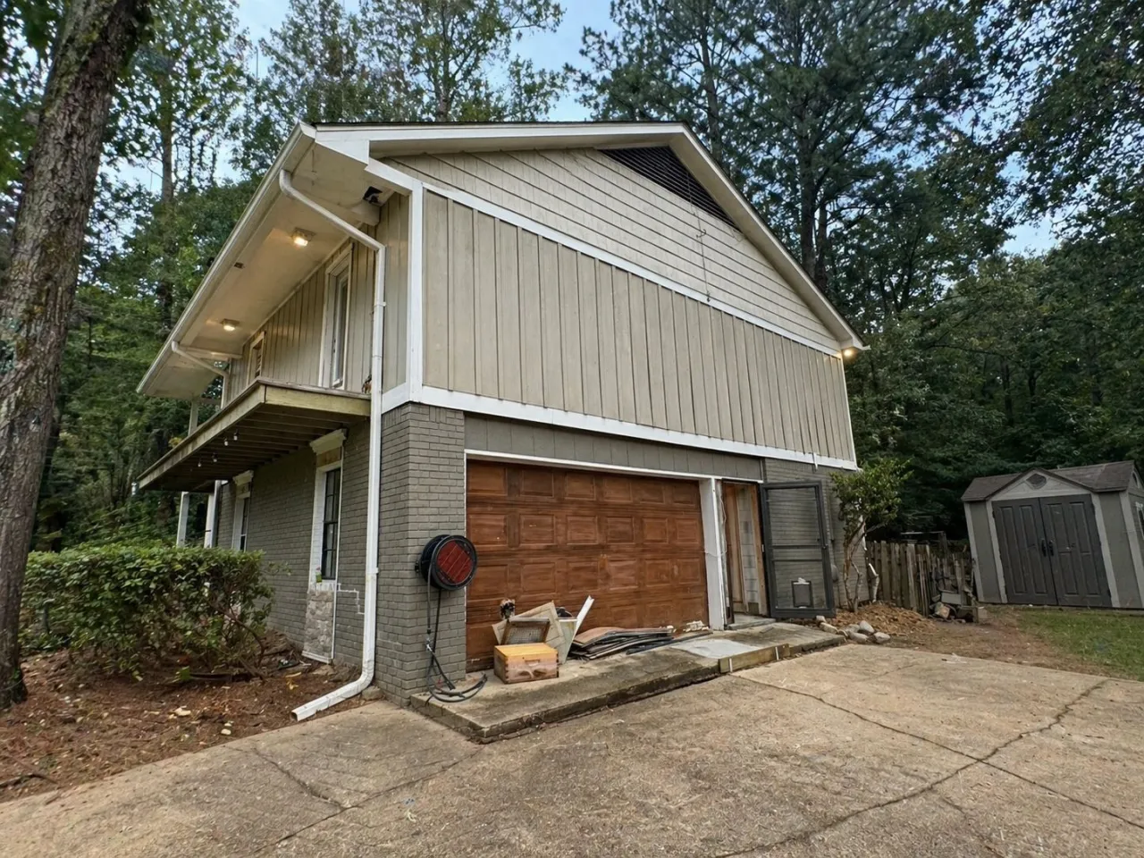 441 Two-Story before renovation